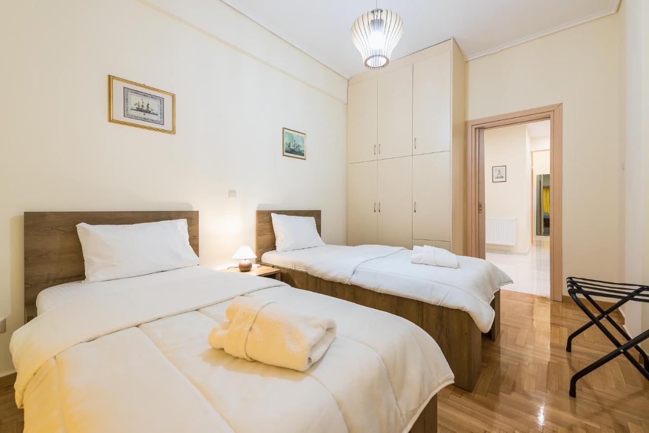 Elegant Home In Quiet Street By Cloudkeys 아테네 외부 사진