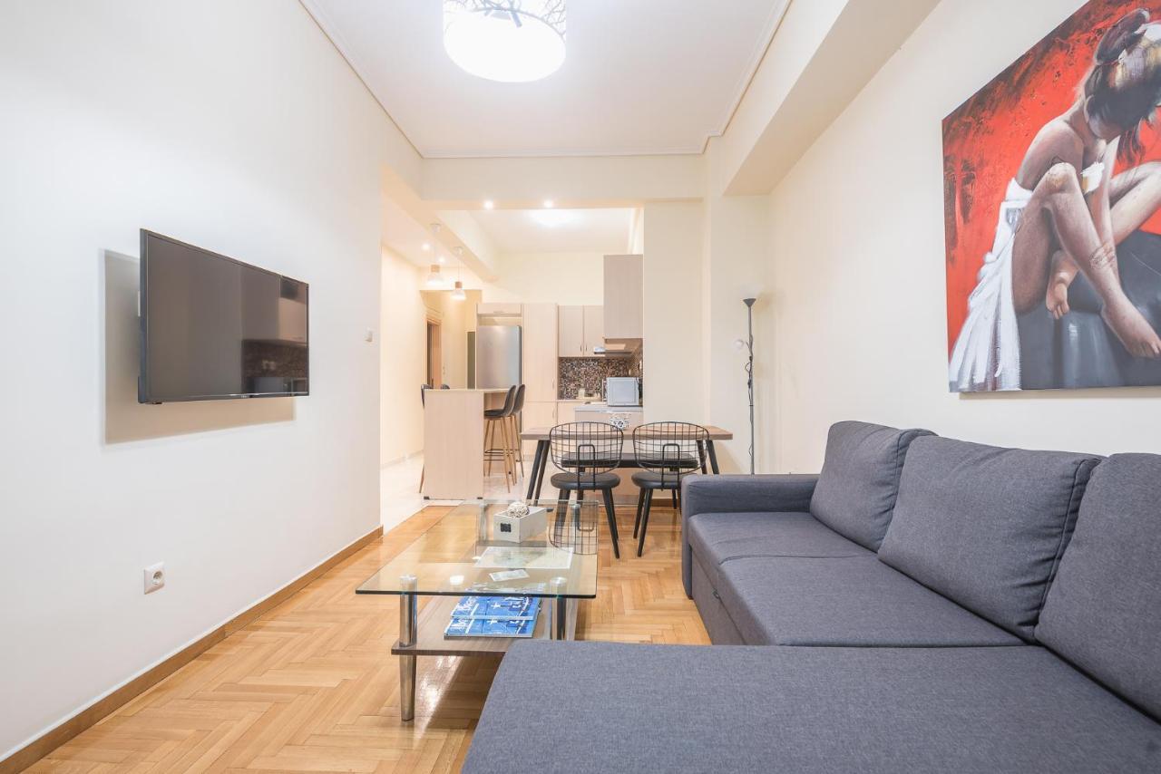 Elegant Home In Quiet Street By Cloudkeys 아테네 외부 사진